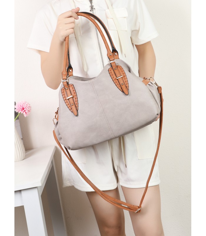 T11744 - Bolso con bandolera y varios compartimentos