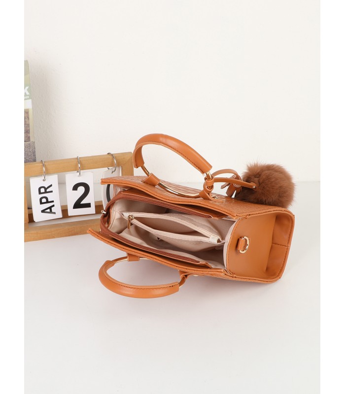 T11513 - Bolso bandolera con asas de metal redondas y borla a juego
