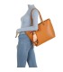 T11889 - Bolso de hombro amplio con pañuelo y textura cuarteada