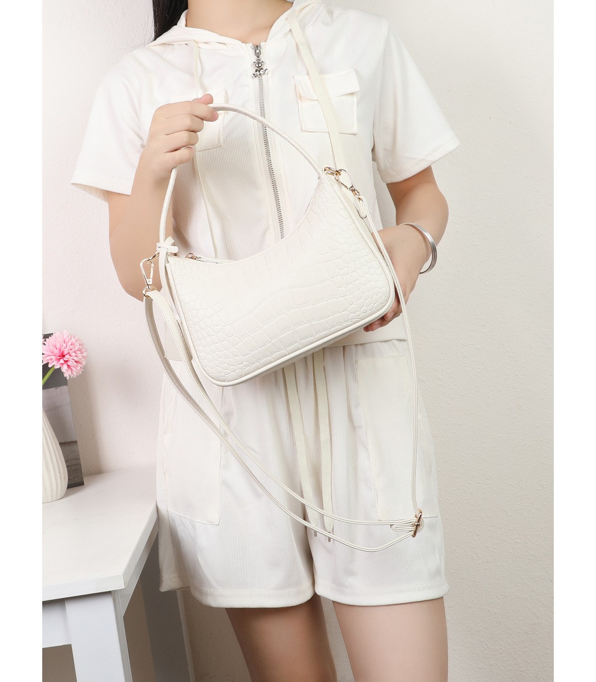 T11917-BOLSO BANDOLERA MEDIA LUNA