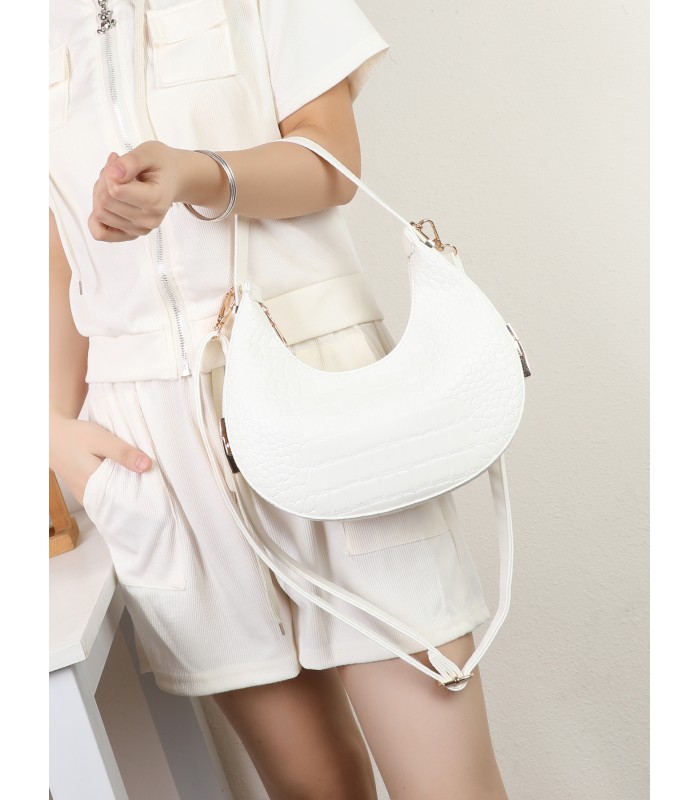 T11918- Bolso medialuna con bandolera ajustable