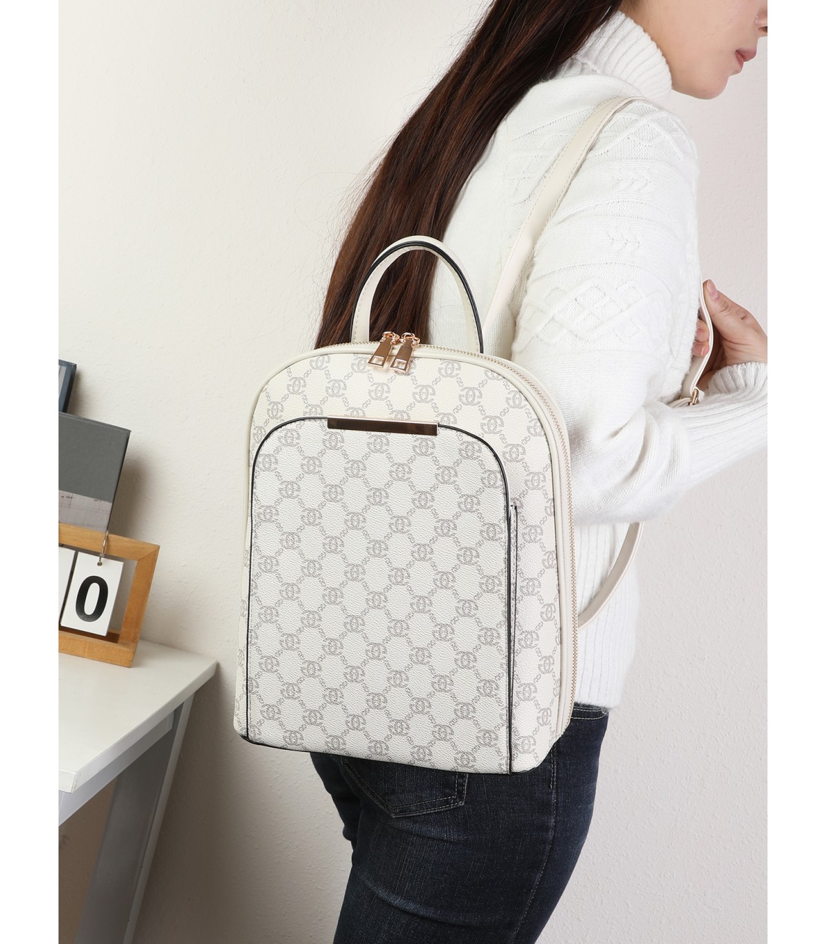 T11923-Mochila de moda con diseño estampado