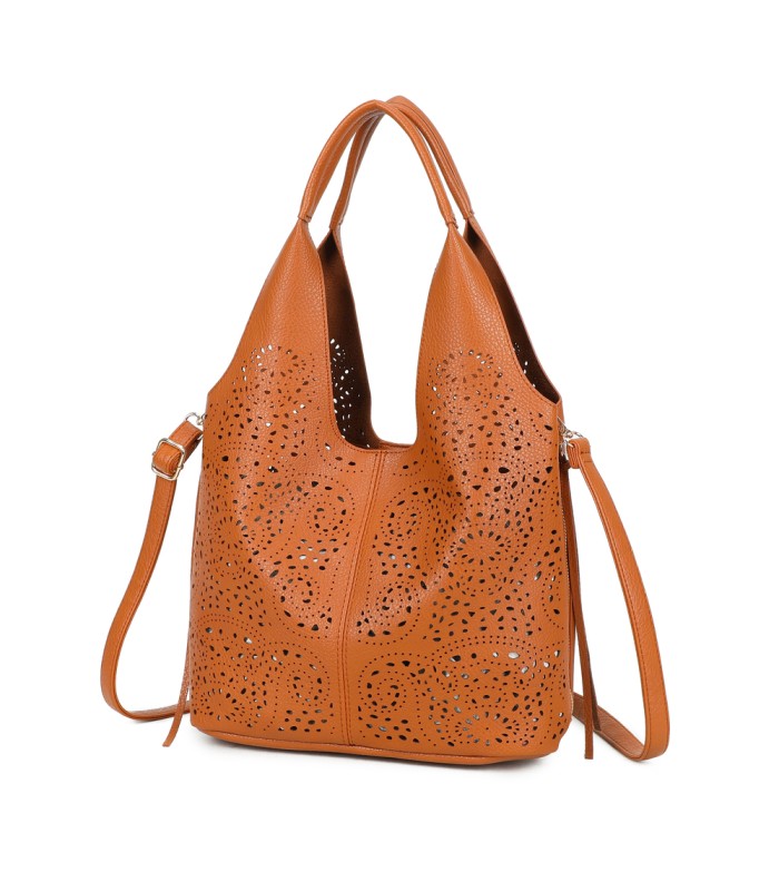 T11928-Bolso tipo Hobo o de hombro, caracterizado por un diseño artístico con calados