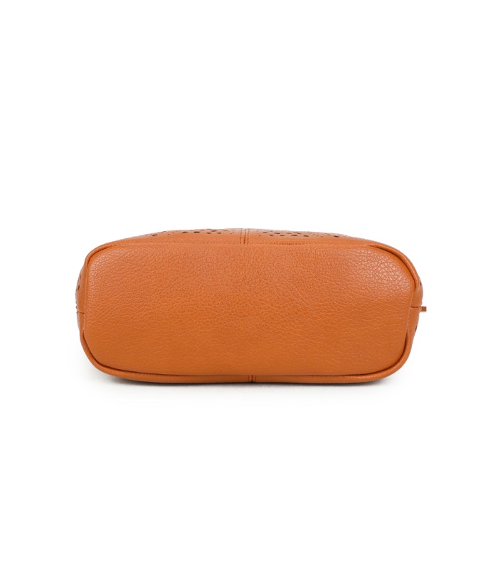 T11928-Bolso tipo Hobo o de hombro, caracterizado por un diseño artístico con calados