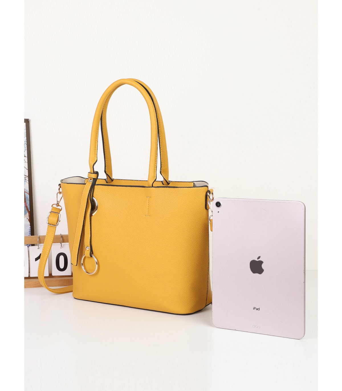 T11932-bolso tipo tote con estilo clasico