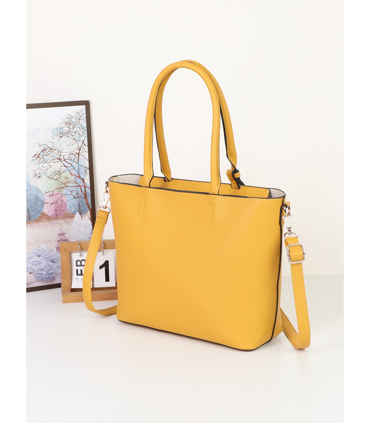 T11932-bolso tipo tote con estilo clasico