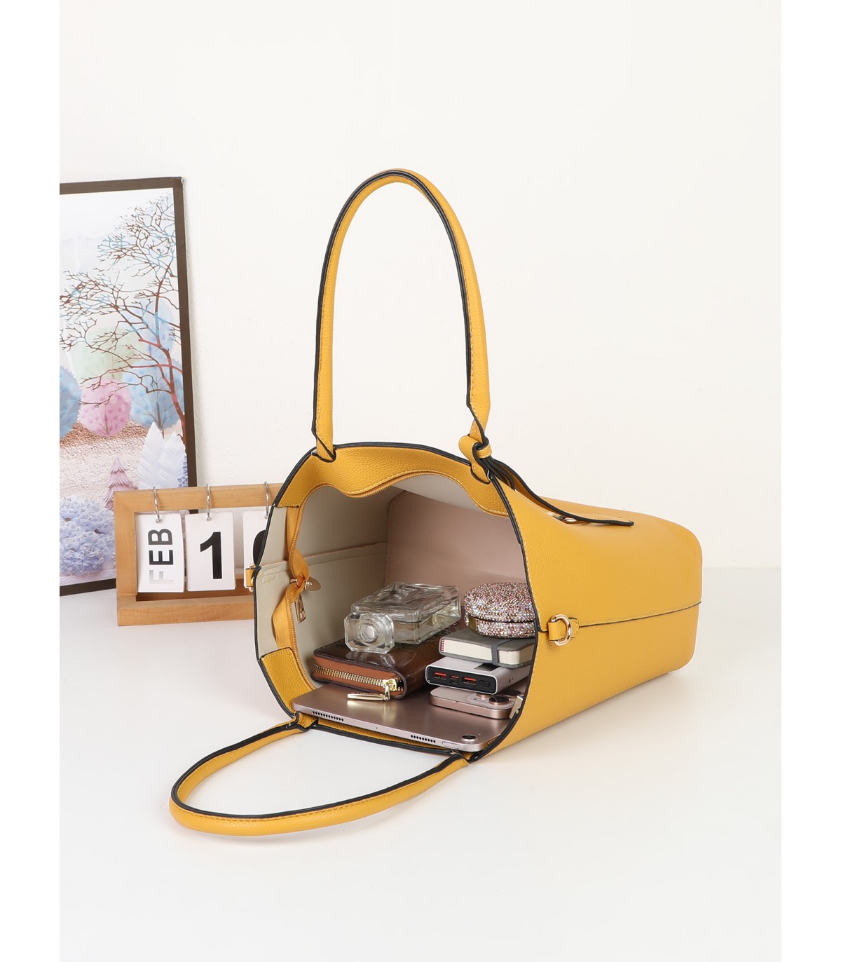 T11932-bolso tipo tote con estilo clasico