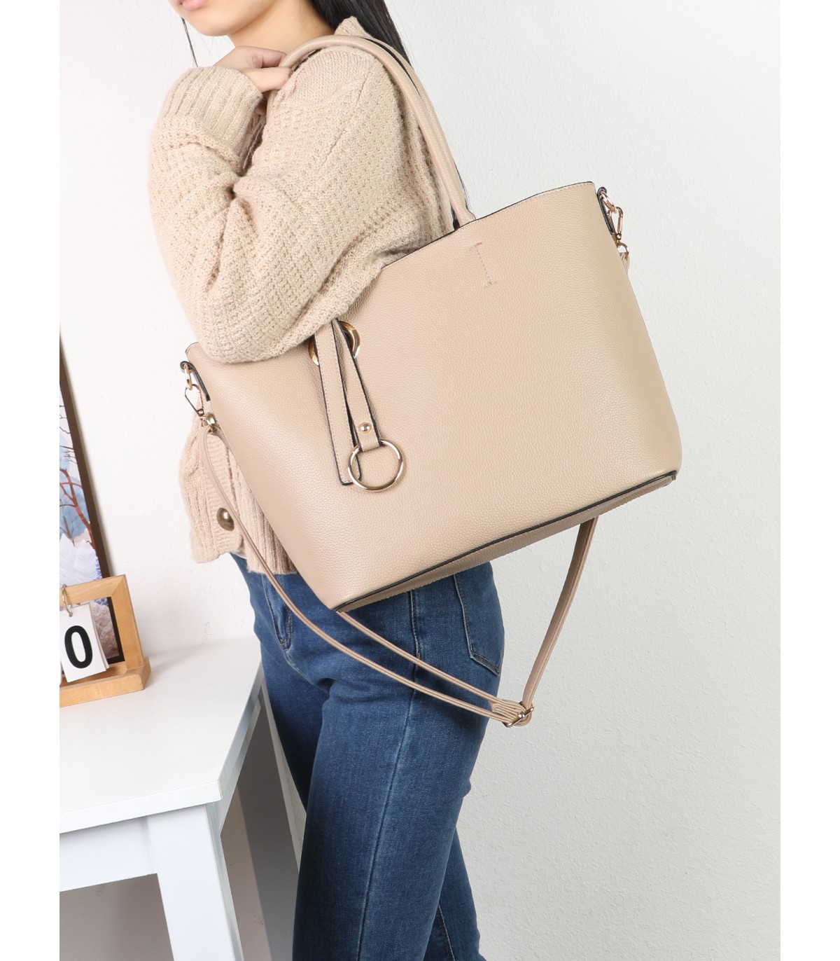 T11932-bolso tipo tote con estilo clasico