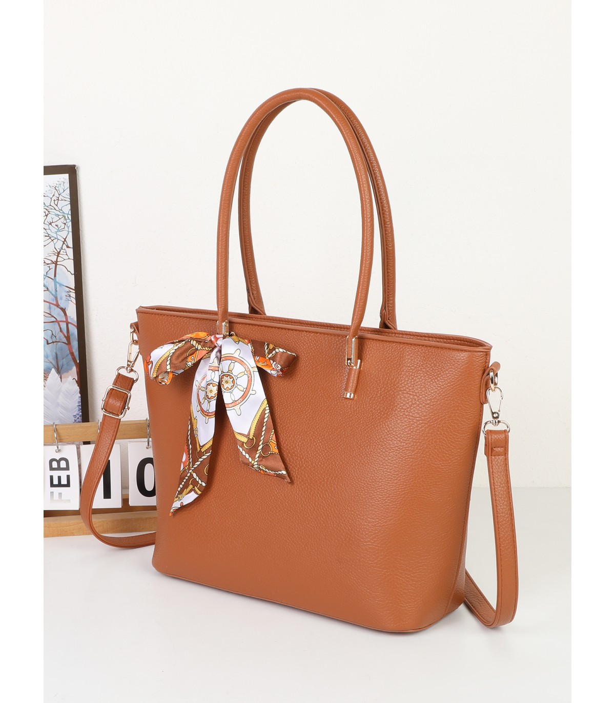 T11943-Bolso Tote Clásico con Pañuelo