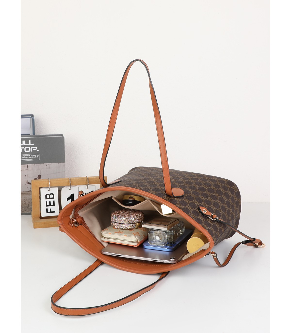 T11783 - Bolso de hombro con patrón infinito de Giovanna Milano
