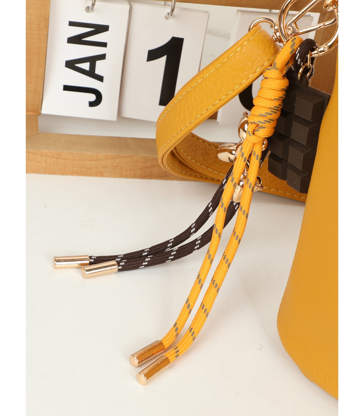 T11938-Bolso de Mano y Bandolera