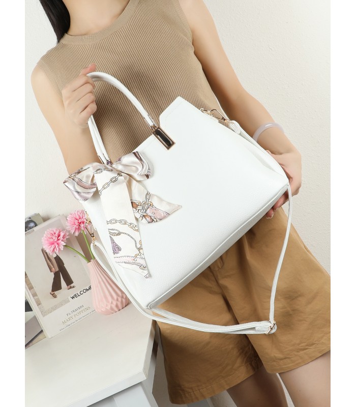T11941-Bolso Tote Estructurado con Pañuelo de Gala