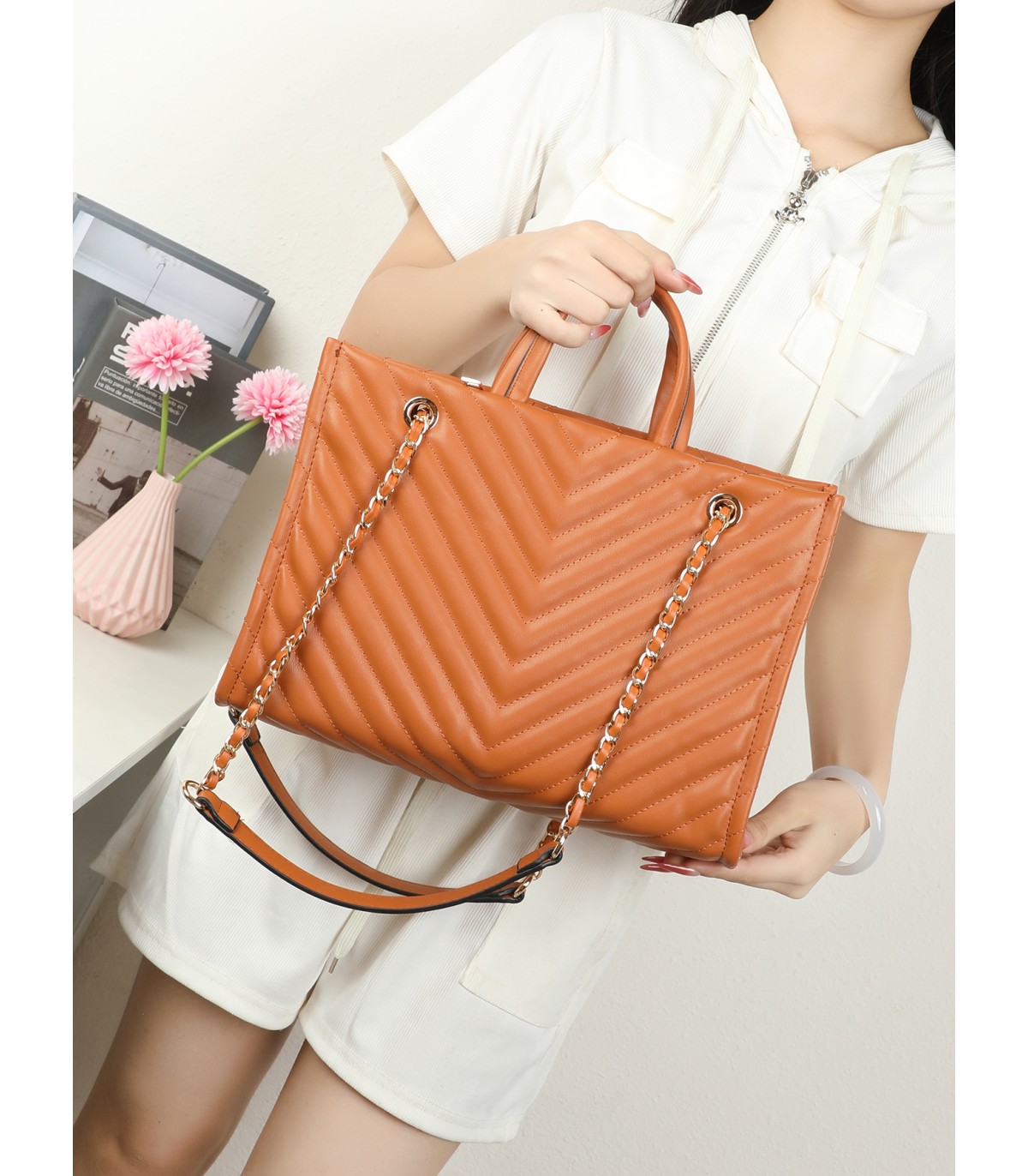 T11955-Bolso Tote Acolchado con Cadena de Lujo