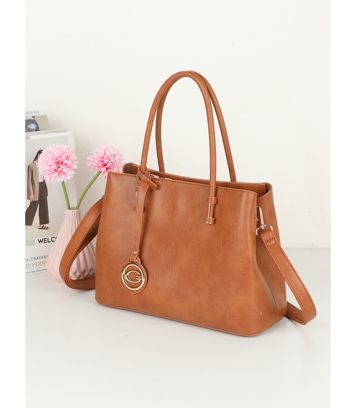 T11954-Bolso Tote Minimalista con Colgante de Logo