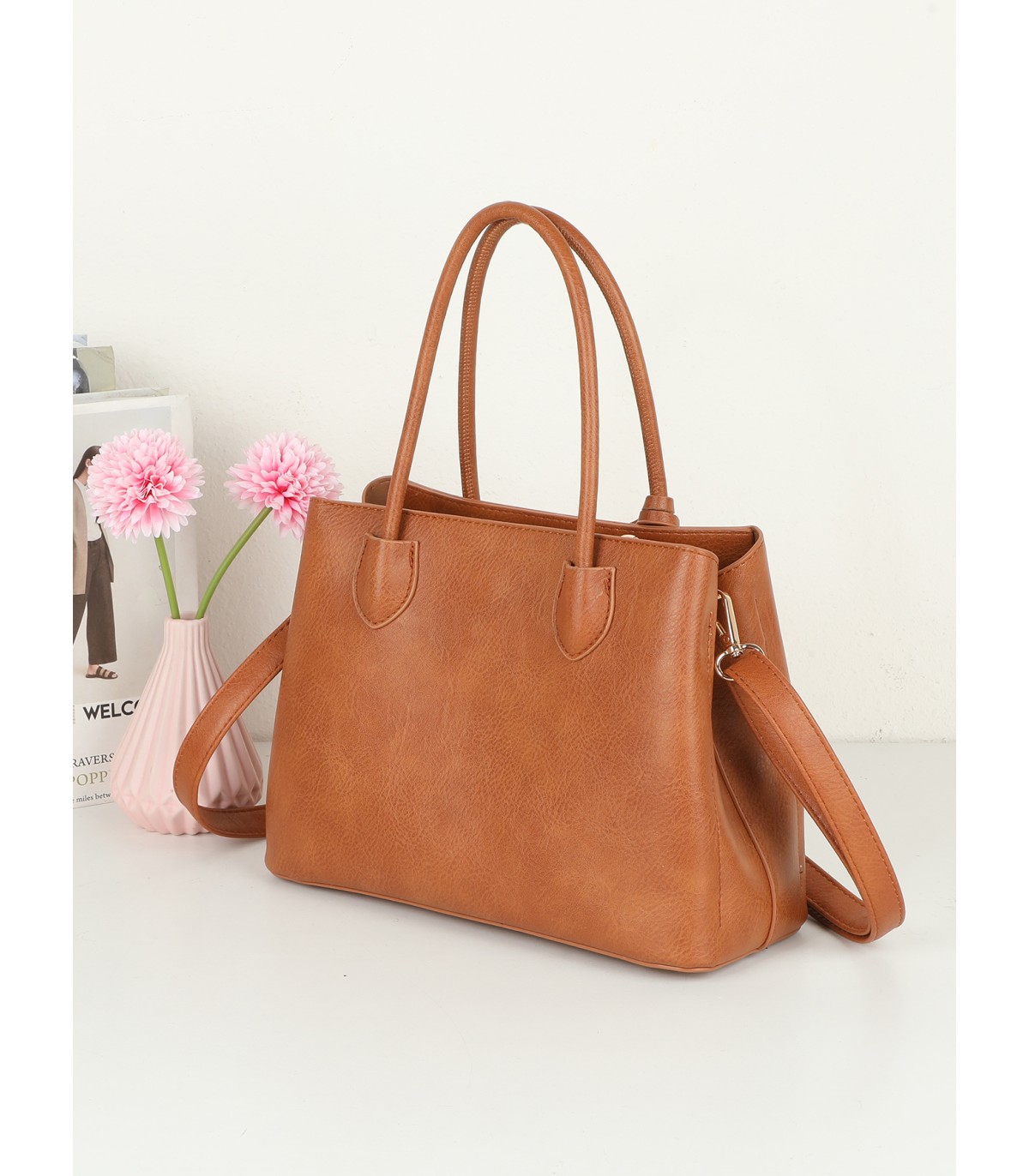 T11954-Bolso Tote Minimalista con Colgante de Logo