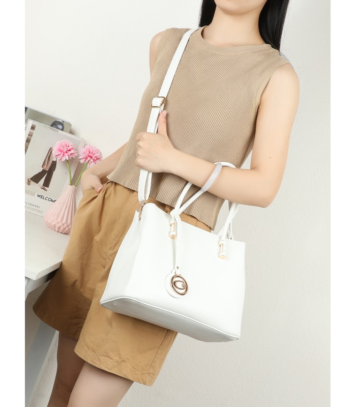 T11954-Bolso Tote Minimalista con Colgante de Logo