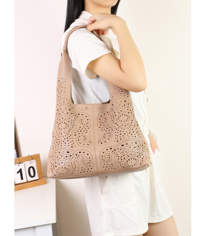T11929 – Bolso Hobo Calado con Organizador