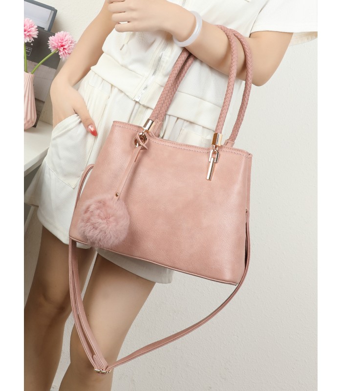 T11953-Bolso de Hombro con Pompón Decorativo