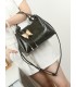 T11966-Bolso de Mano Charolado con Adorno de Moño