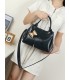 T11966-Bolso de Mano Charolado con Adorno de Moño