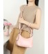 T11964-Bolso Hobo Baguette con Detalles de Tachuelas