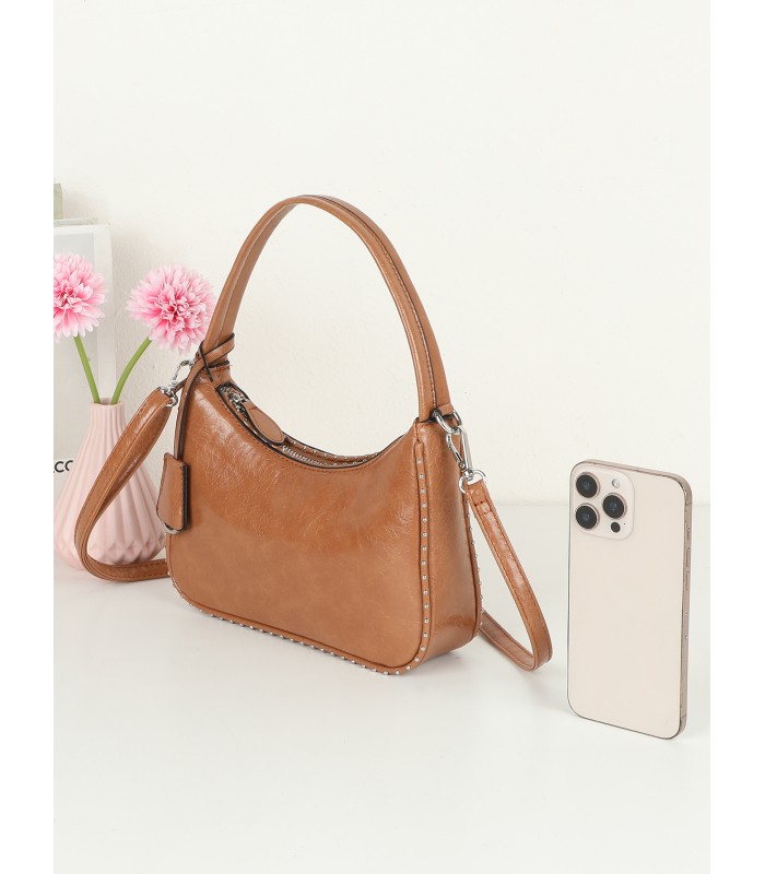 T11964-Bolso Hobo Baguette con Detalles de Tachuelas