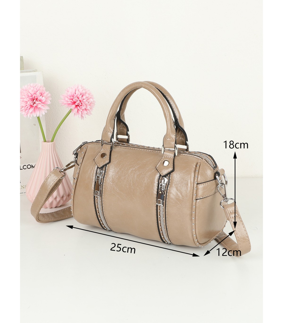 T11963-Bolso tipo Boston con Cremalleras Decorativas