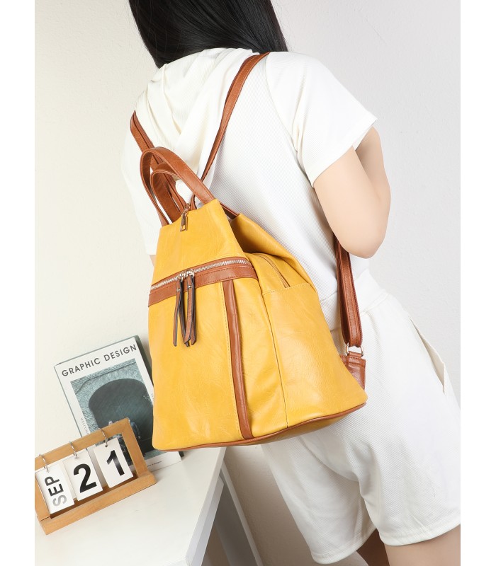 T11840 - Mochila con bolsillos delanteros y un bolsillo antirrobo