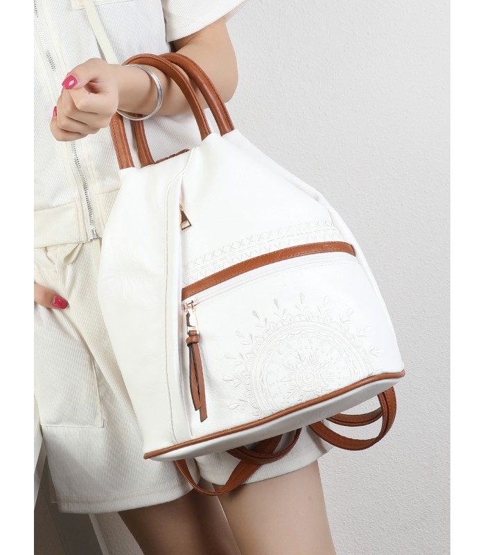 T11149 - Mochila con cremallera frontal y bordado de mandala