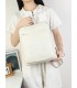 T11514 - Mochila con bordado para mujer con adorno a juego