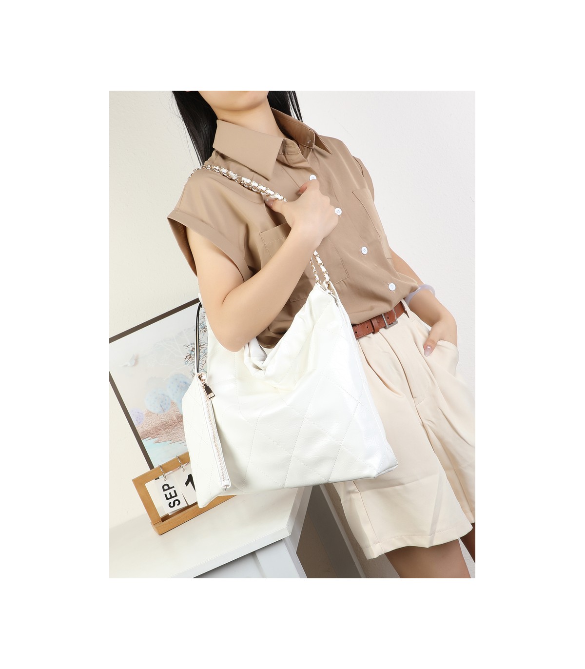T11977-Bolso de Hombro Hobo con Cadena